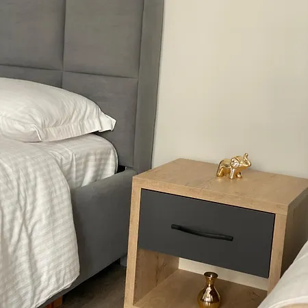 Hotel apartamentowy Avenue 01 *